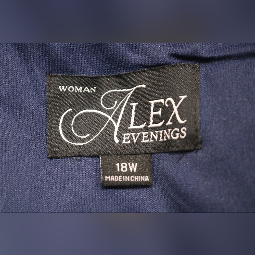 Alex Evenings Plus Size Sequined Lace Sheath Dress - Navy - Picture 7 of 9